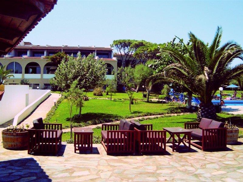 Hotel Pavlina Beach Niforeika Exterior photo